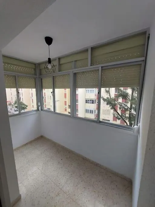 公寓 Amplio Apartamento Junto A La Playa Victoria 加的斯